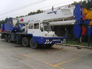 фото строительного крана